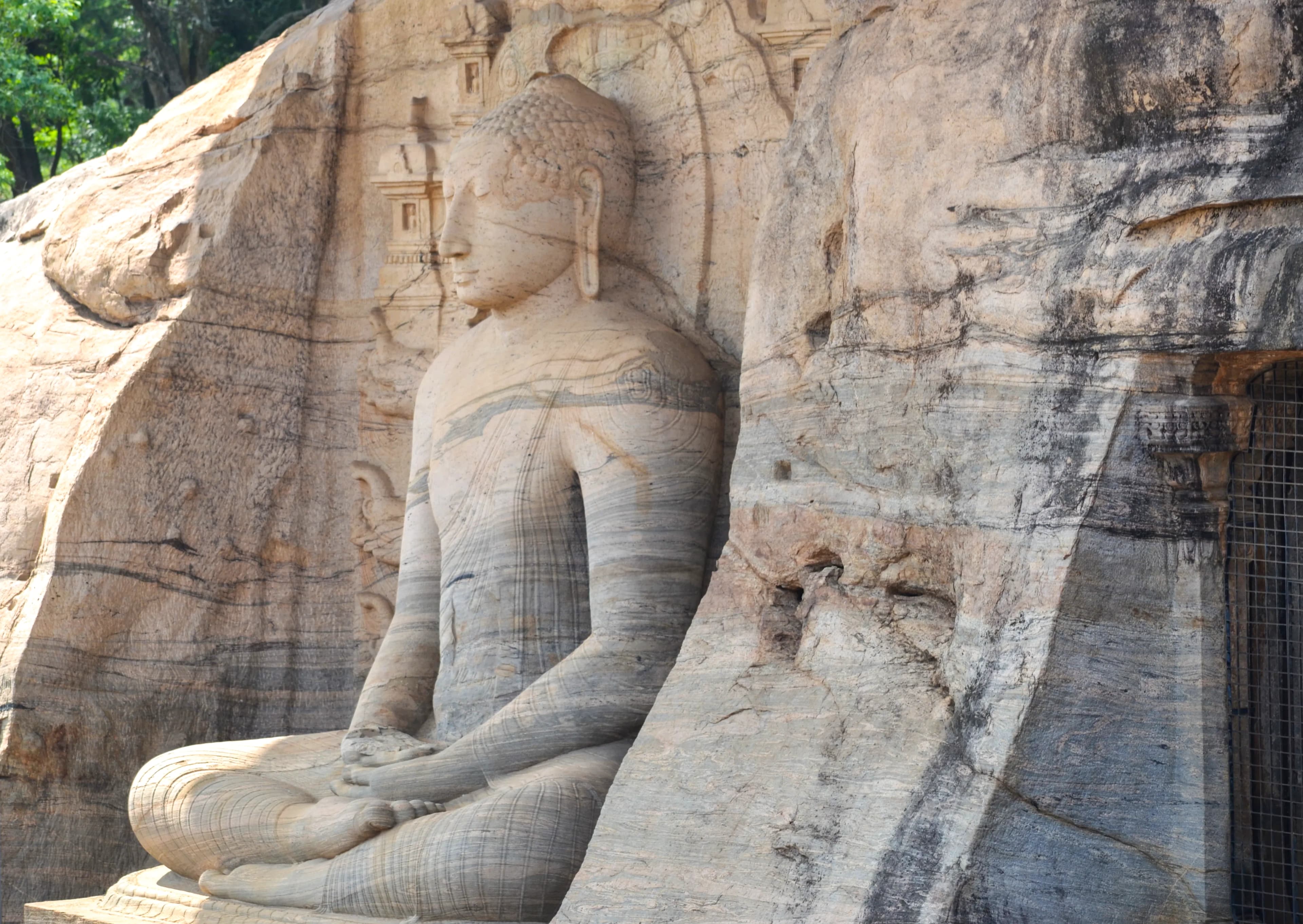 Polonnaruwa Archaeological Site image 5